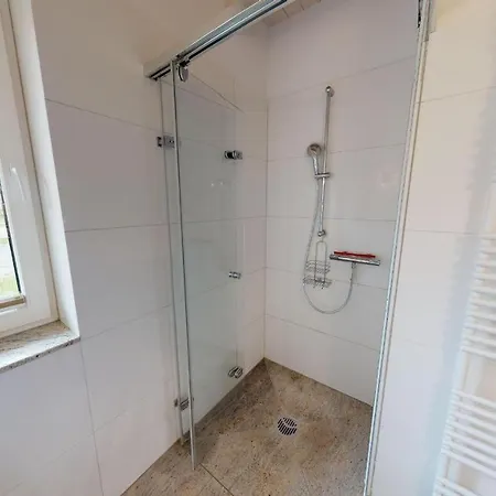 度假居 Suedstrand Haus 50 *